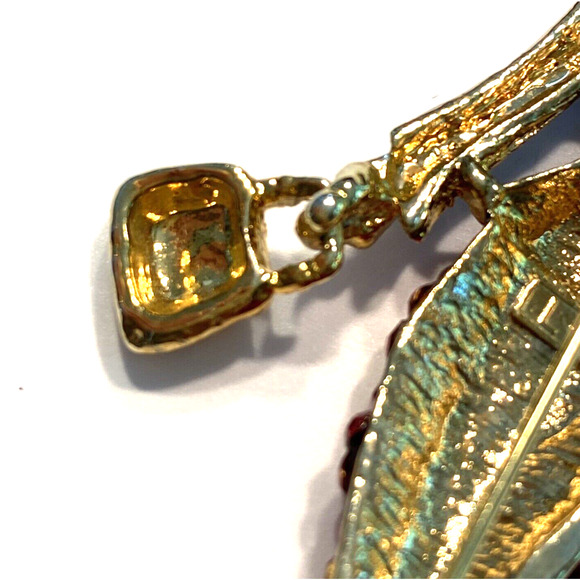 Red Hat Society Lady Brooch Large Goldtone with Purple Enamel Red Rhinestone L-S - Picture 7 of 10